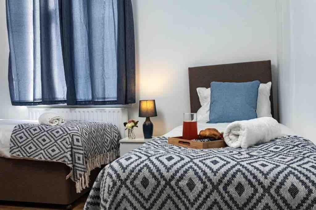 Spacious City Centre 2 Bedroom Apartment - Lt Apartment Leicester Buitenkant foto